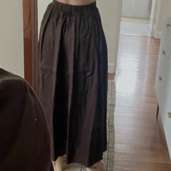 NWT DISHH Australian Brand brown linen midi skirt - Picture 2 of 3